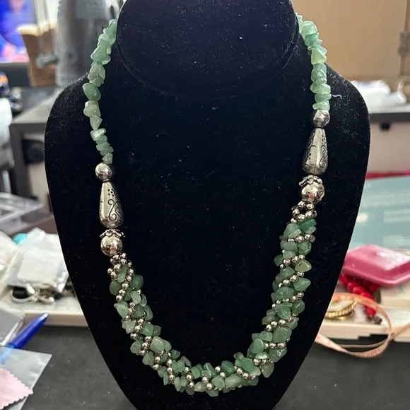 Handcrafted Green Aventurine Beaded Twist Necklace - Picture 2 of 8